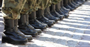 Army boots (Stock photo)